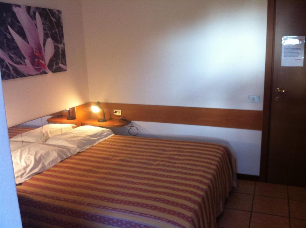 Hotel Pontenuovo Merone 部屋 写真